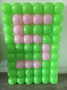Balloncijfer van 5" ballonnen gemaakt